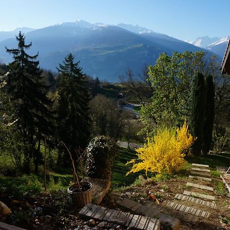 Bnb Valais - By La Sittelle Grimisuat エクステリア 写真