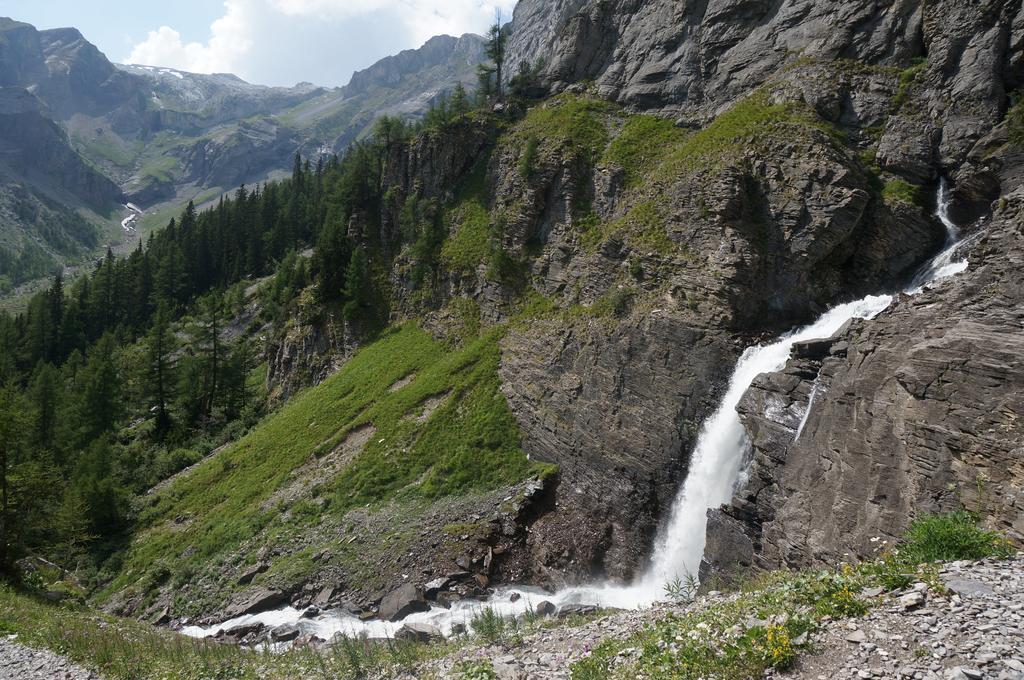 Bnb Valais - By La Sittelle Grimisuat エクステリア 写真